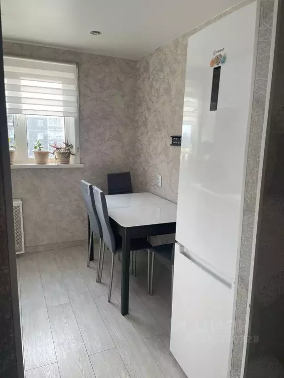 2-к кв. Свердловская область, Екатеринбург ул. Викулова, 37к1 (42.7 м) - Фото 2