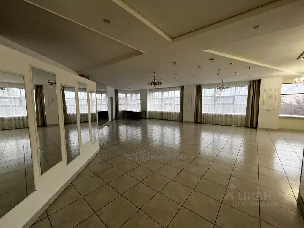 Помещение свободного назначения в Татарстан, Казань Пугачевская ул., ... - Фото 2