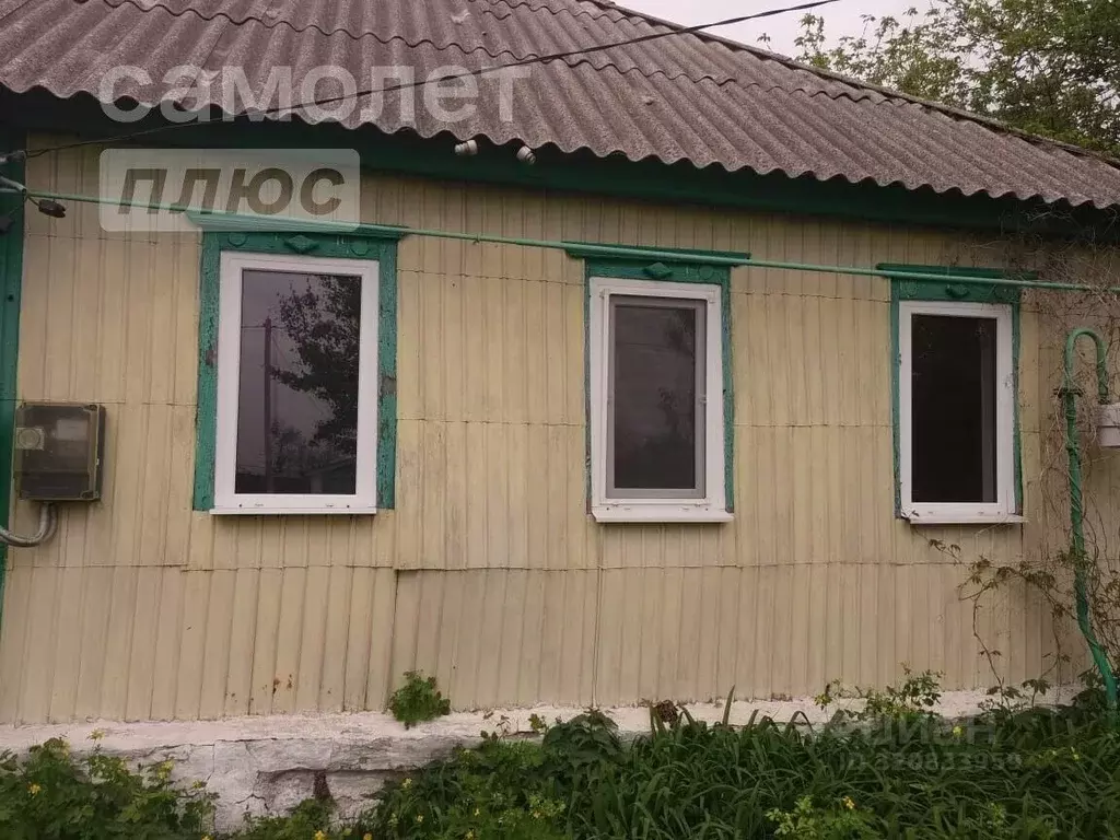 Дом в Белгородская область, Красненский район, Новоуколовское с/пос, ... - Фото 1