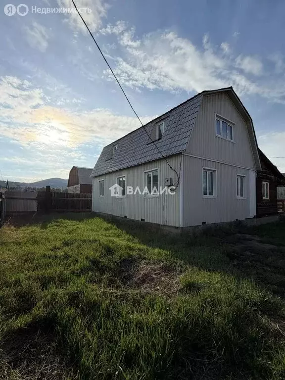 Дом в село Сотниково, Верхняя Садовая улица (100 м) - Фото 2