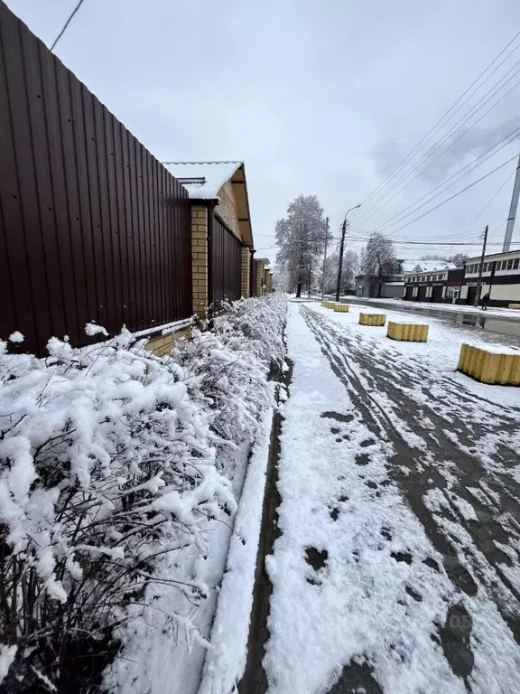 Дом в Нижегородская область, Дзержинск Ленинградская ул., 15 (208 м) - Фото 1