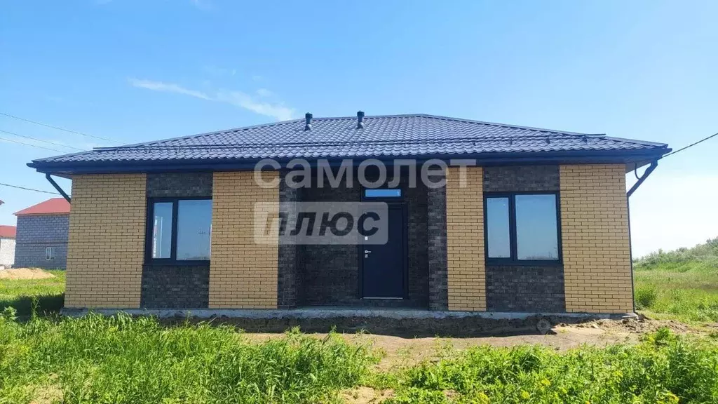 Дом в Омская область, Омский район, с. Троицкое ул. Сахалинская (106 ... - Фото 0