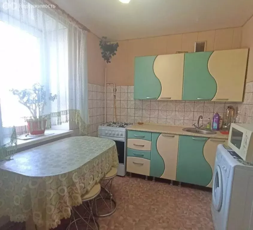 2-комнатная квартира: Каменск-Шахтинский, Больничная улица, 19 (50 м) - Фото 2