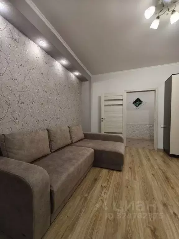 2-к кв. Крым, Ялта ул. Садовая, 25 (50.0 м) - Фото 1