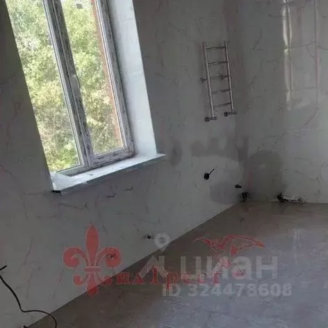 Дом в Белгородская область, Корочанский район, Мелиховское с/пос, с. ... - Фото 1