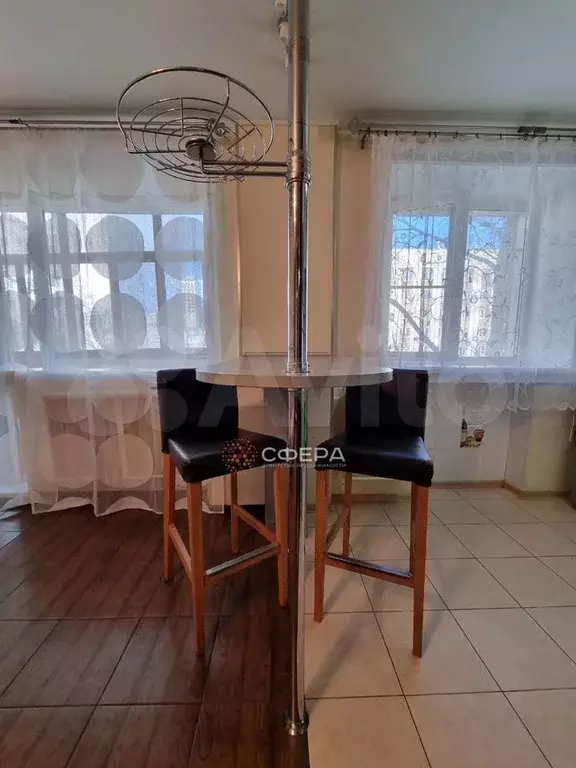 1-к. квартира, 42 м, 4/5 эт. - Фото 1