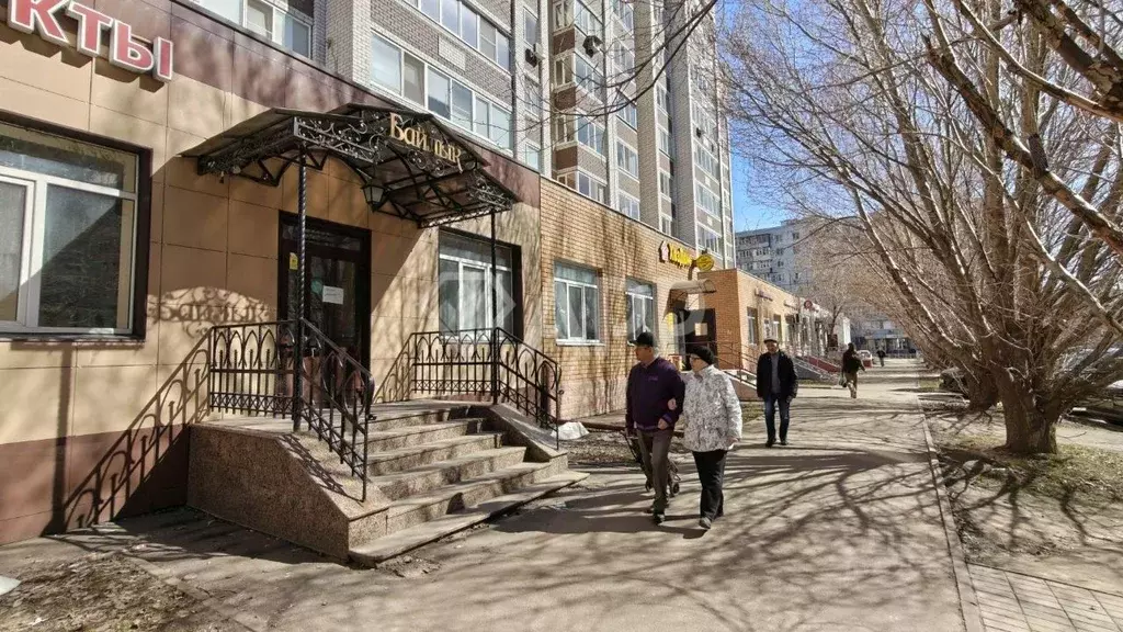 Торговая площадь в Татарстан, Казань ул. Академика Лаврентьева, 9 (172 ... - Фото 1