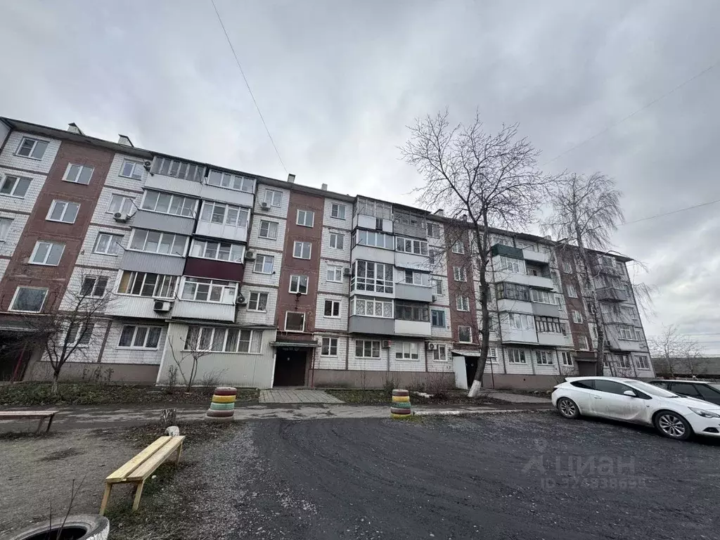 2-к кв. Ростовская область, Зверево ул. Обухова, 31 (43.1 м) - Фото 0