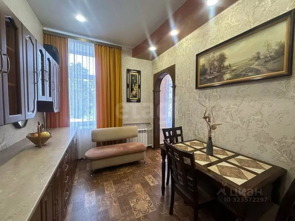 4-к кв. Владимирская область, Ковров Ковров-8 мкр, 2 (103.8 м) - Фото 1