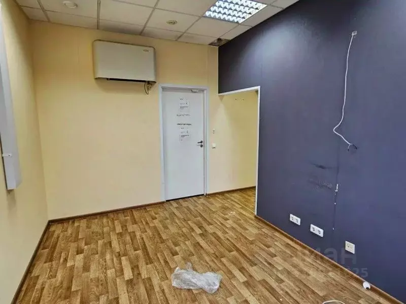 Торговая площадь в Санкт-Петербург Софийская ул., 2 (13 м) - Фото 1