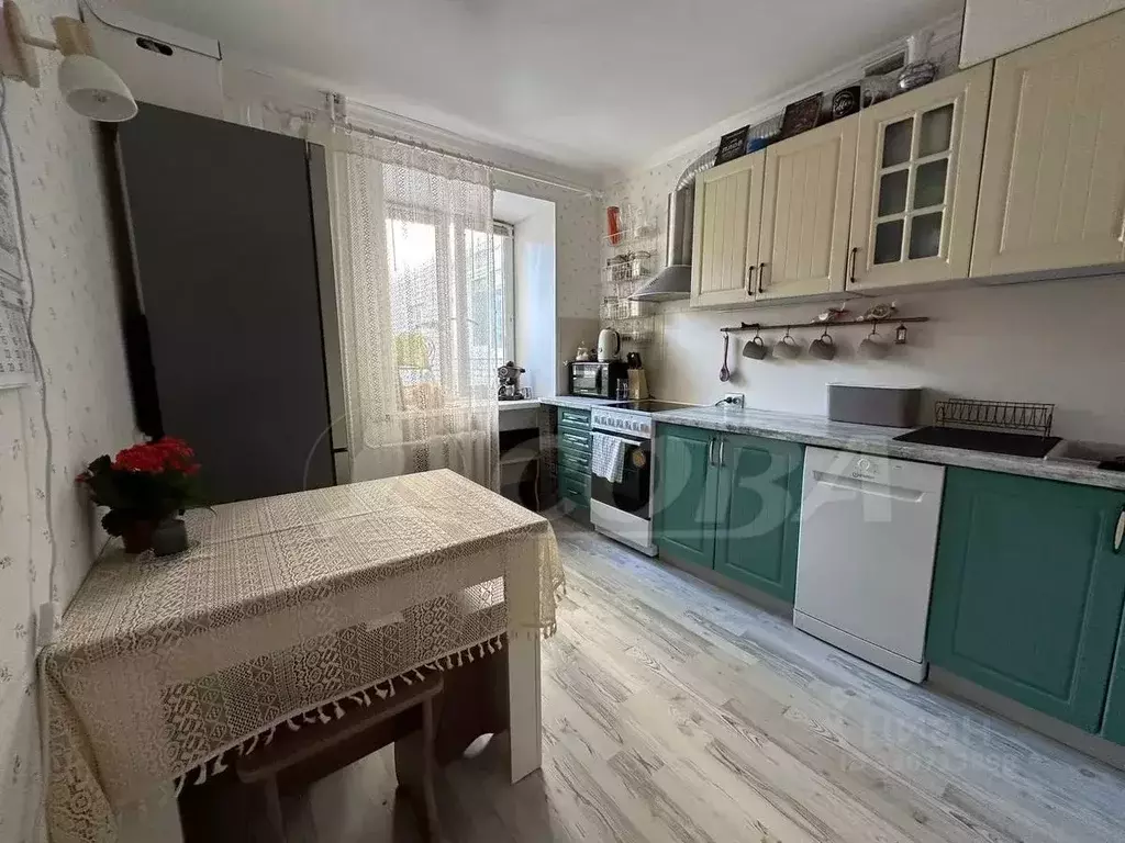 3-к кв. Тюменская область, Тюмень ул. Щербакова, 150к1 (60.0 м) - Фото 1