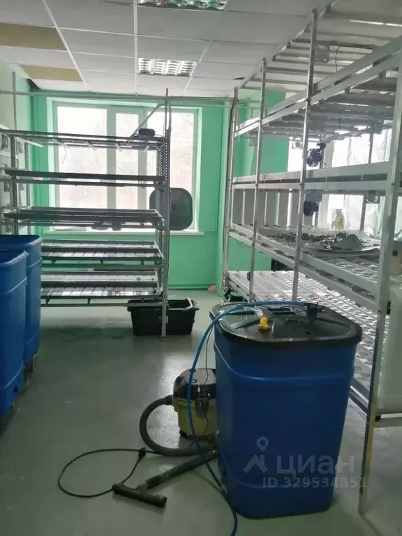 Помещение свободного назначения в Саха (Якутия), Нерюнгри ул. ... - Фото 2