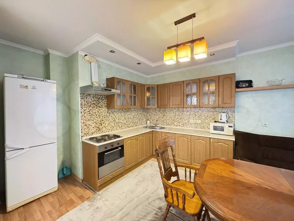 2-к. квартира, 80 м, 15/19 эт. - Фото 0