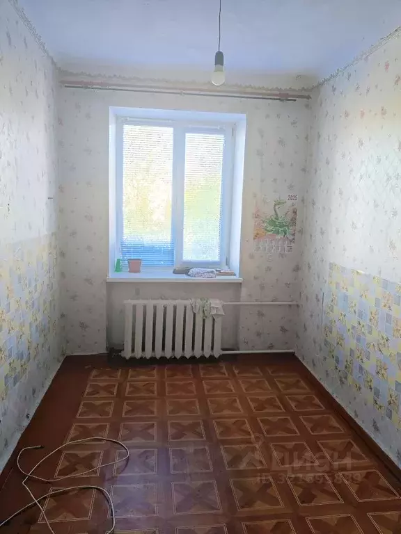 Комната Омская область, Омск Нефтезаводская ул., 9А (9.5 м) - Фото 1