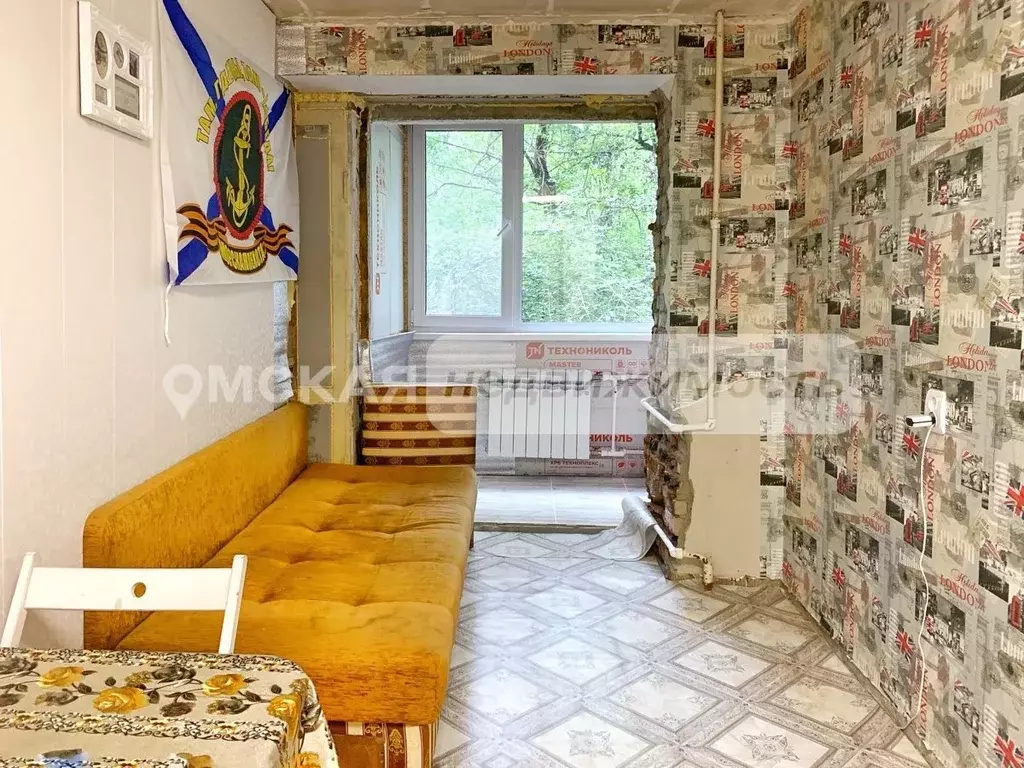 Комната Омская область, Омск ул. 3-я Молодежная, 62 (13.0 м) - Фото 1