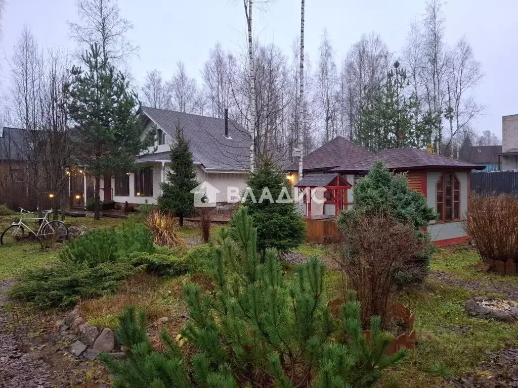 Дом в Ленинградская область, Выборгский район, Полянское с/пос, пос. ... - Фото 1
