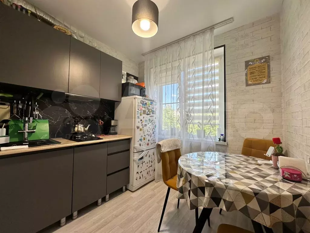 1-к. квартира, 35 м, 5/5 эт. - Фото 0