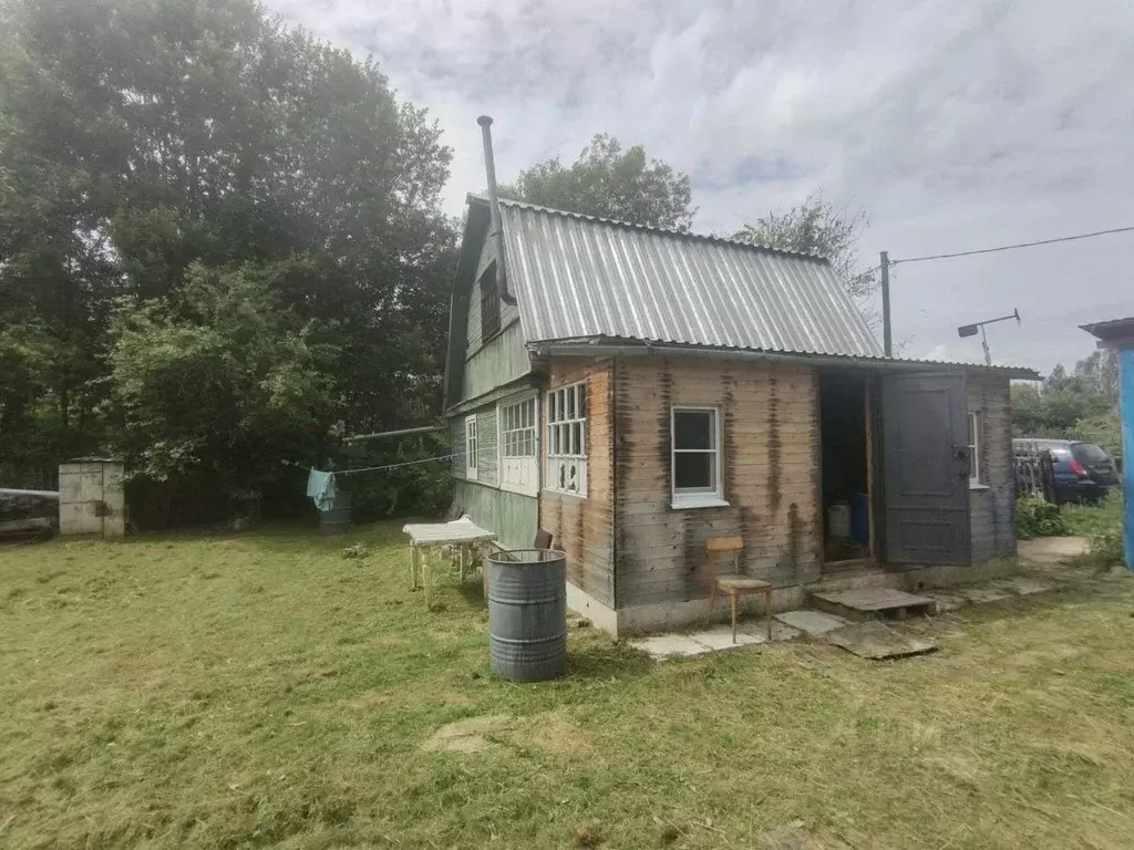 Дом в Ленинградская область, Лужский район, Толмачевское городское ... - Фото 1
