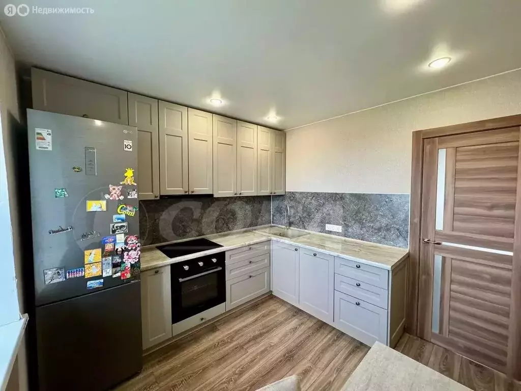 2-комнатная квартира: Тюмень, Амурская улица, 68 (49 м) - Фото 0