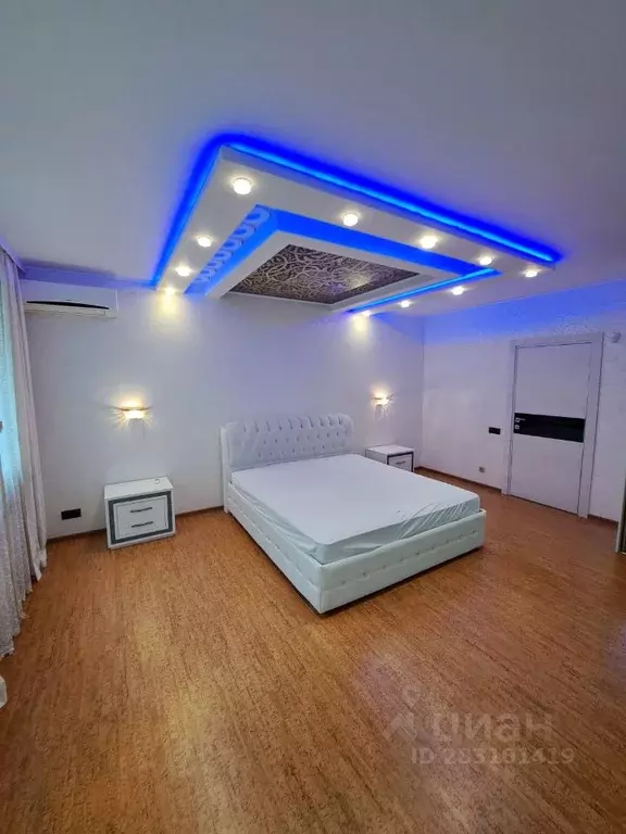 2-к кв. Астраханская область, Астрахань ул. Максима Горького, 57 ... - Фото 1