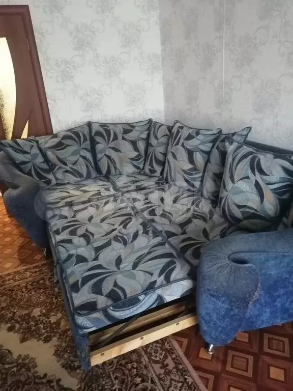1-к. квартира, 42 м, 2/5 эт. - Фото 1