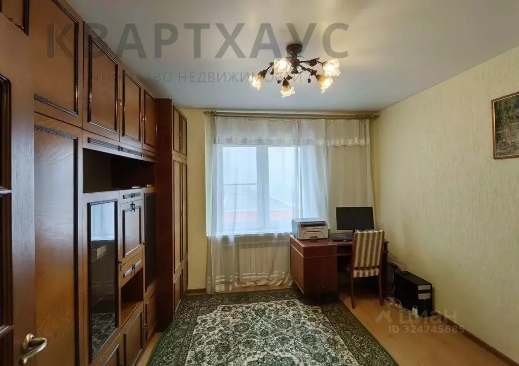 2-к кв. Волгоградская область, Волгоград ул. 8-й Воздушной Армии, 44 ... - Фото 1