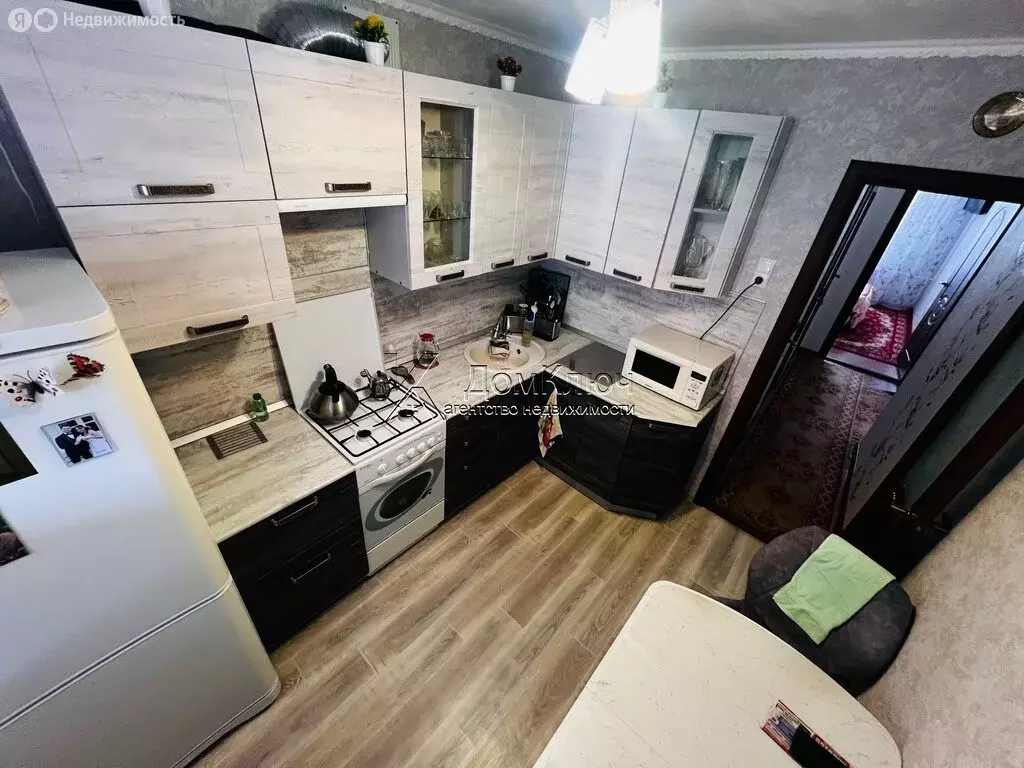 3-комнатная квартира: Кумертау, улица Энергетиков, 9Б (61.6 м) - Фото 1