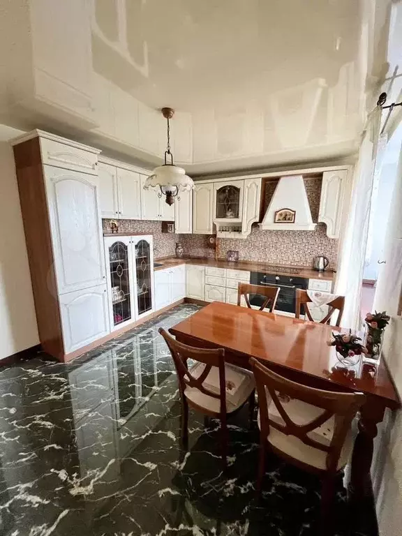 2-к. квартира, 90 м, 7/12 эт. - Фото 0