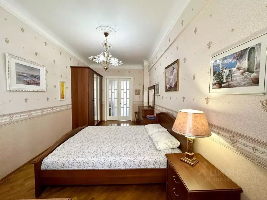 3-к кв. Волгоградская область, Волгоград Советская ул., 4 (110.0 м) - Фото 0
