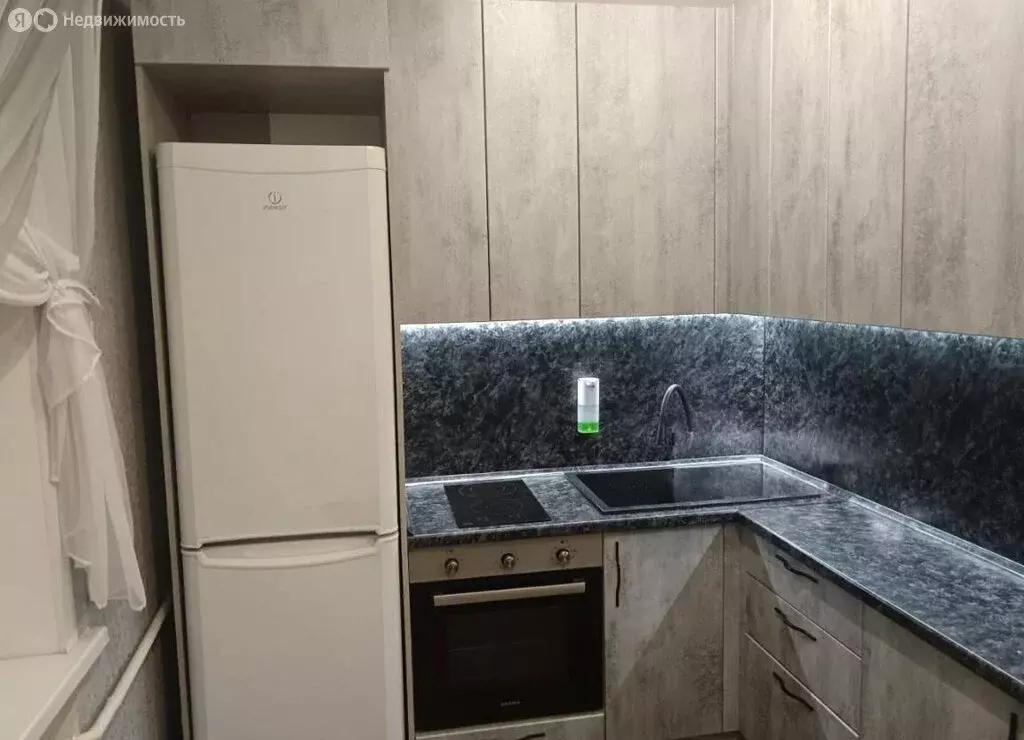 2-комнатная квартира: Топки, Пионерская улица, 82 (42.7 м) - Фото 2