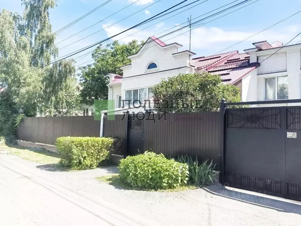 Дом в Саратовская область, пос. Новогусельский ул. Николаевская, 41 ... - Фото 0