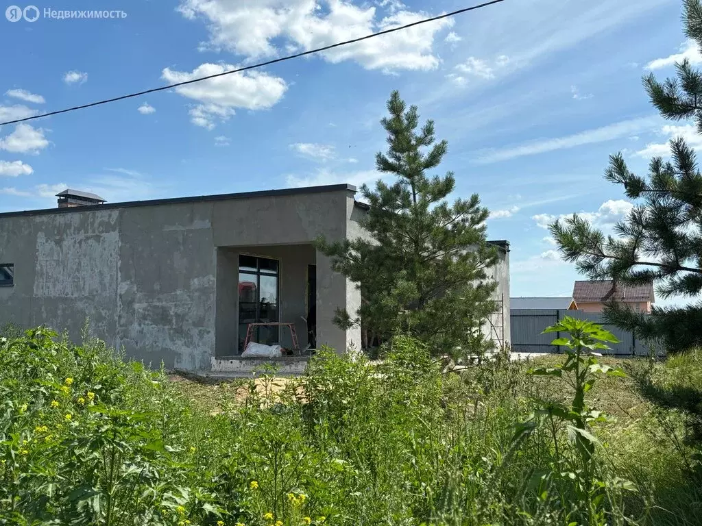 Дом в Угловой, массив Зона Удача, улица Ибрагимова, 15 (165 м) - Фото 0