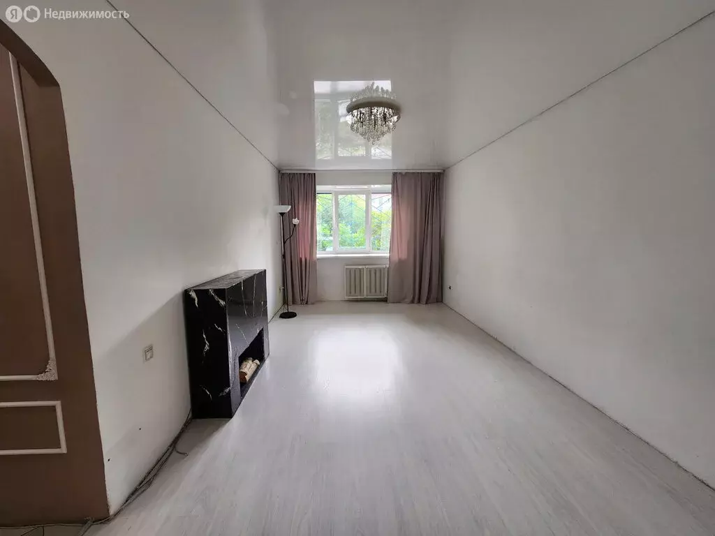 3-комнатная квартира: Курган, улица Максима Горького, 35 (60.2 м) - Фото 0