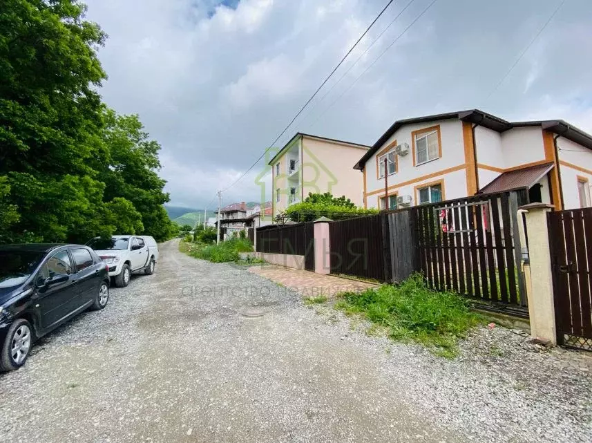 Дом в Краснодарский край, Геленджик Марьинский мкр, ул. Фирсовой (160 ... - Фото 0