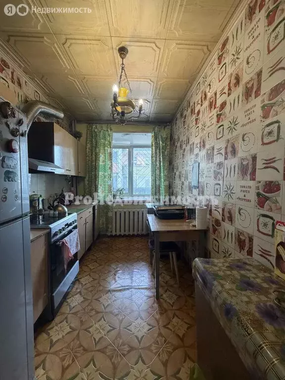3-комнатная квартира: Кызыл, Колхозная улица, 6А (55 м) - Фото 1