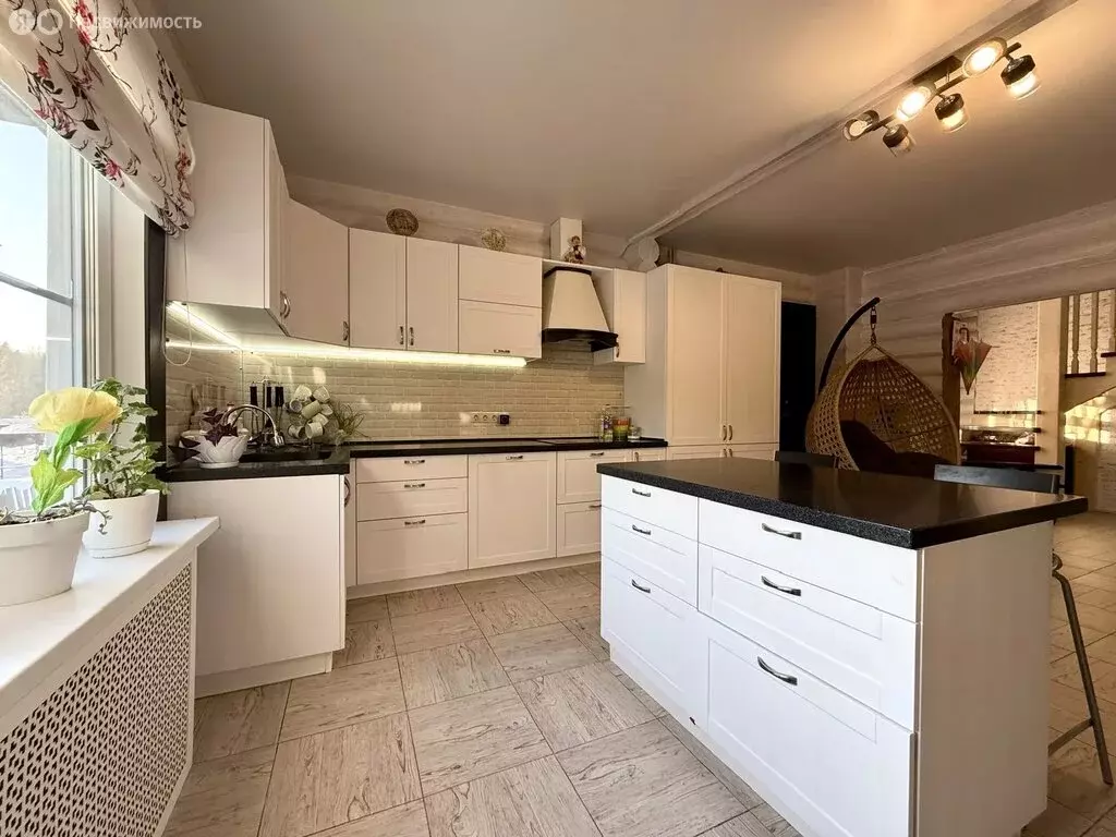 Дом в село Бахта, Поселковая улица, 20Д (169 м) - Фото 2