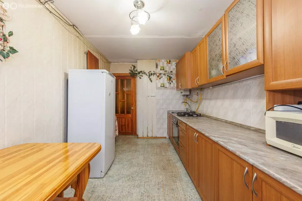 3-комнатная квартира: село Толмачево, Трудовая улица, 14 (69.5 м) - Фото 1