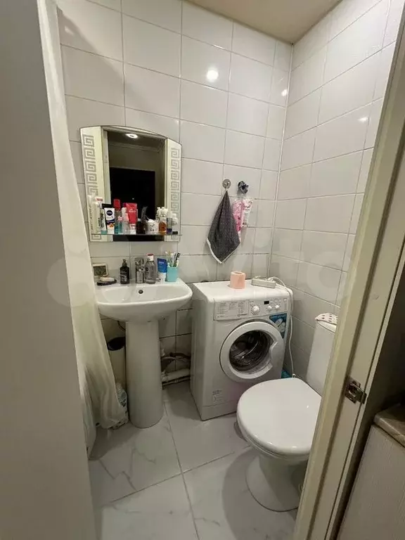 Комната 18 м в 4-к., 4/9 эт. - Фото 1