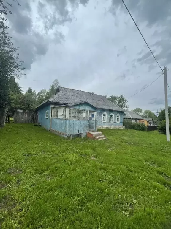 Дом в Калужская область, Сухиничский муниципальный округ, с. Стрельна ... - Фото 1