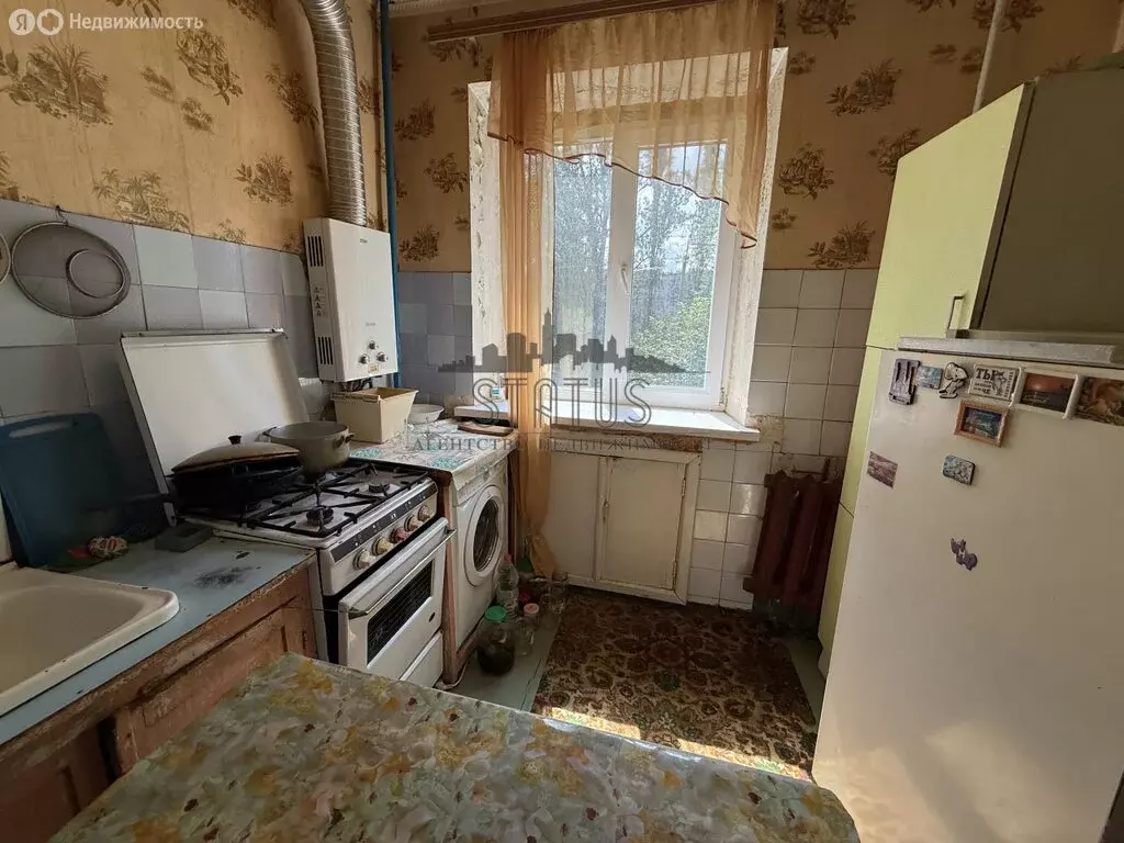 4-комнатная квартира: Ртищево, улица Победы, 1 (61.1 м) - Фото 0