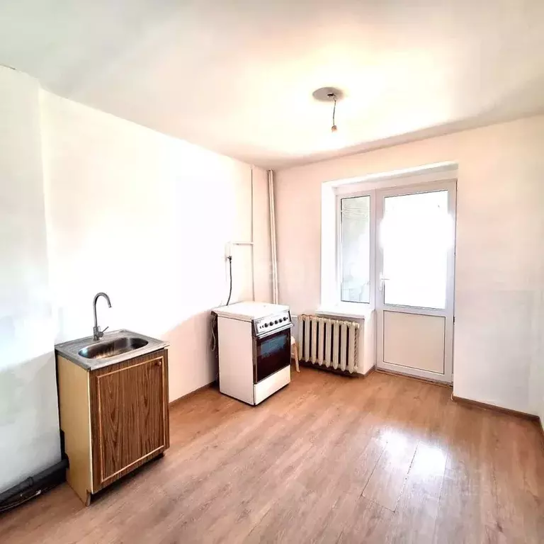 2-к кв. Краснодарский край, Ейск ул. Сергея Романа (52.7 м) - Фото 0