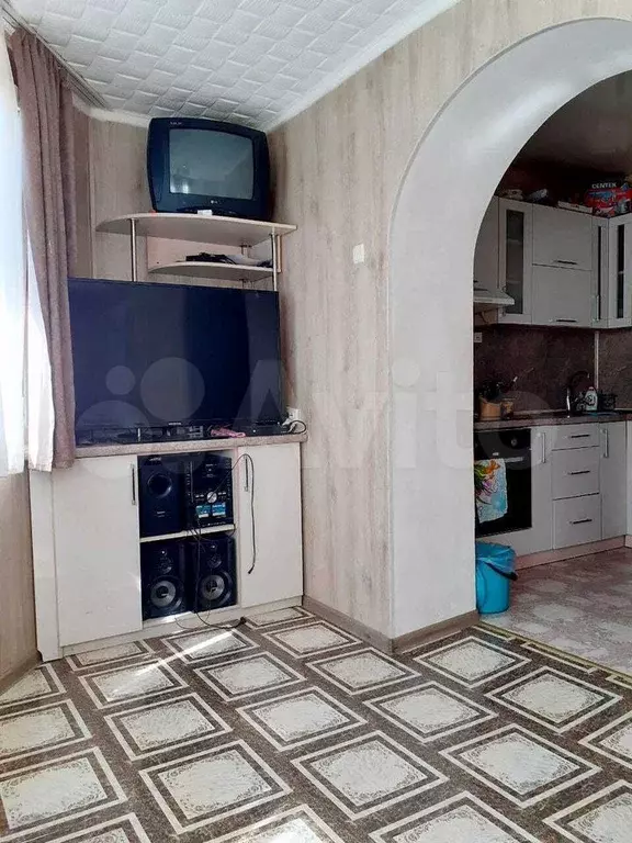 1-к. квартира, 50 м, 1/4 эт. - Фото 1