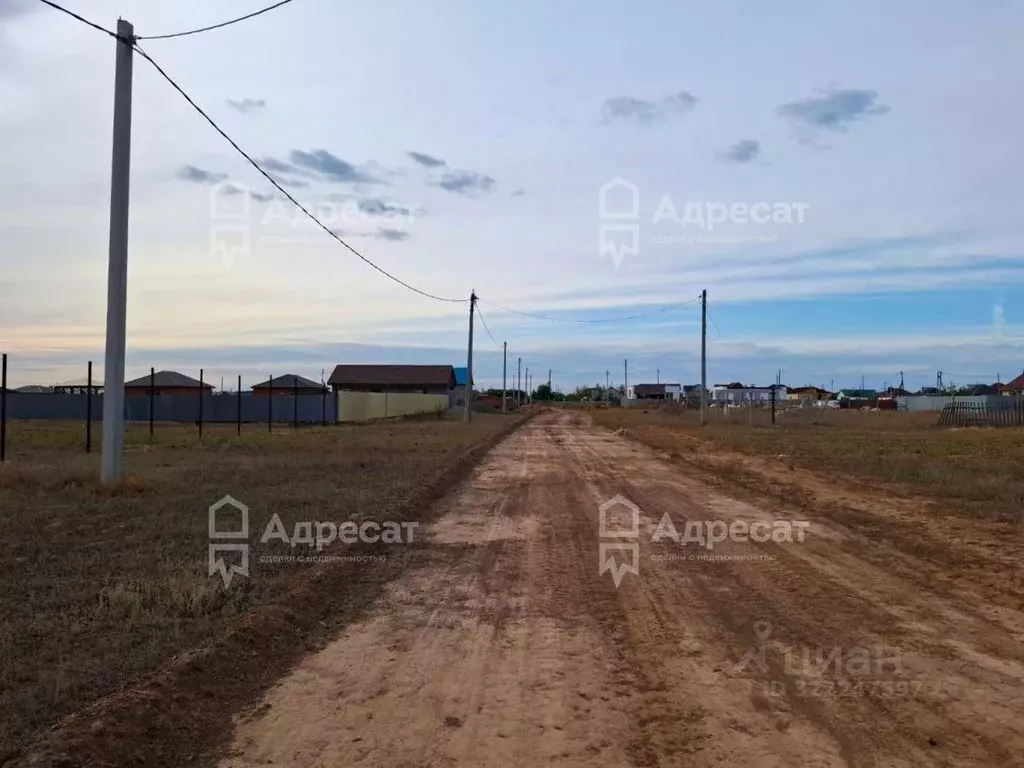 Участок в Волгоградская область, Волжский пер. Мирный (7.4 сот.) - Фото 1