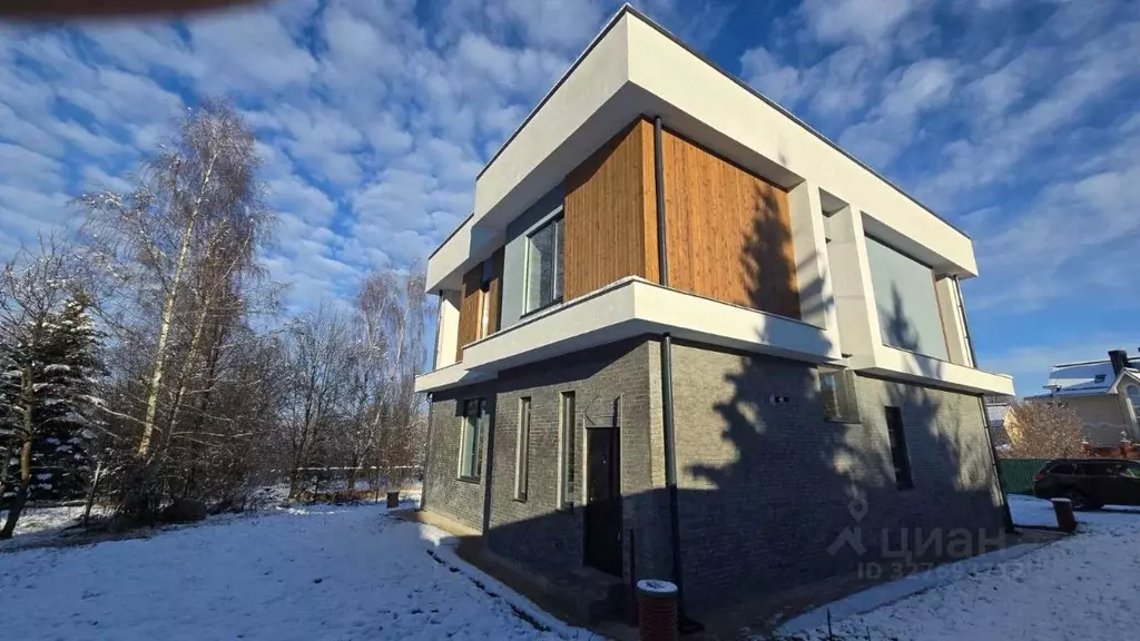 Дом в Московская область, Одинцовский городской округ, д. Бузаево  ... - Фото 1