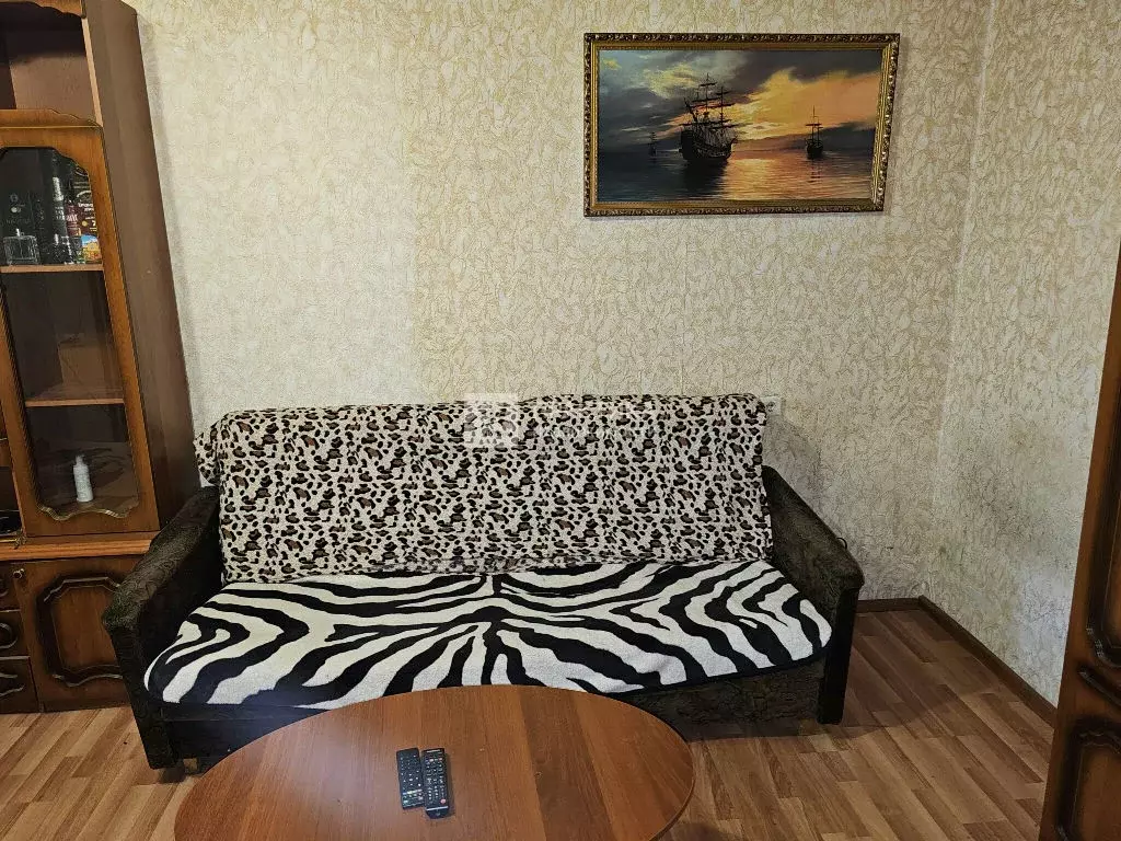 Продается 1-комнатная квартира - Фото 1