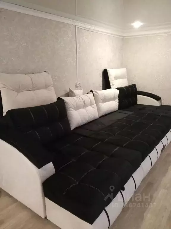 Дом в Оренбургская область, Соль-Илецк Челкарская ул., 96 (120 м) - Фото 1