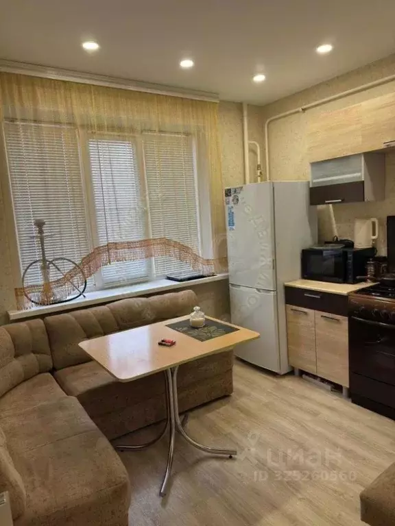 1-к кв. Курская область, Курск ул. Бойцов 9-й Дивизии, 199А (37.0 м) - Фото 2