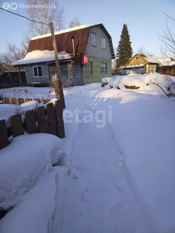 Дом в посёлок Алфёрово, Центральная улица (98 м) - Фото 0