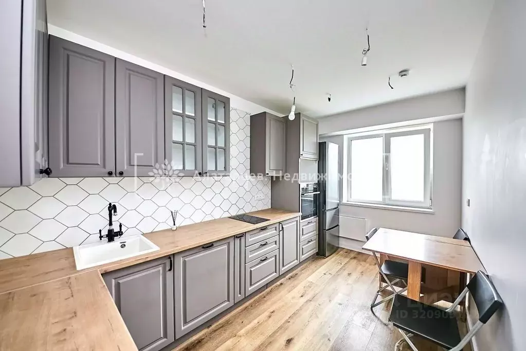 3-к кв. Томская область, Томск Овражный пер., 2 (75.1 м) - Фото 0