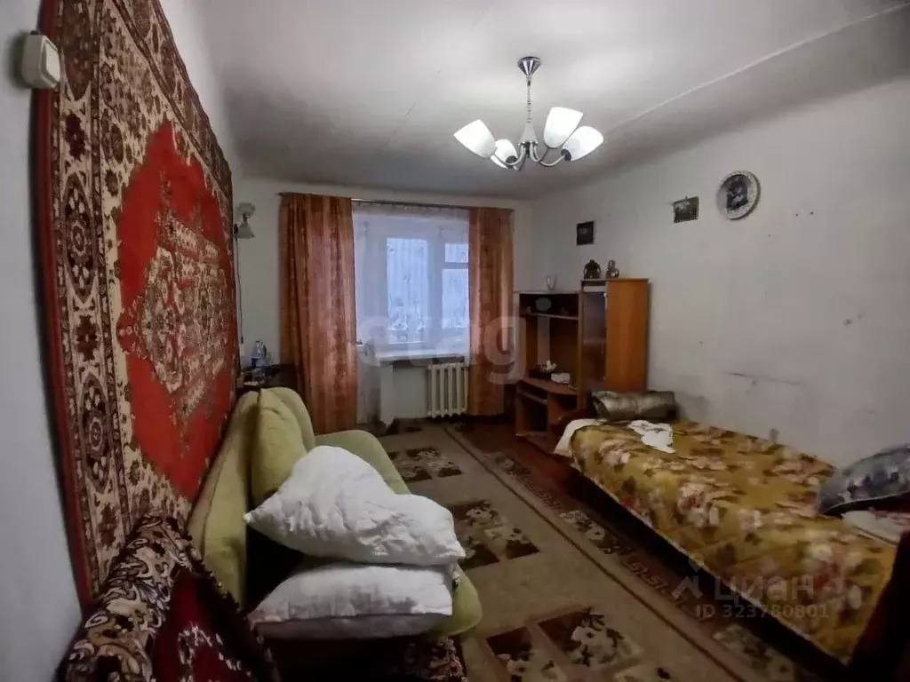 1-к кв. Кемеровская область, Юрга ул. Максименко, 24 (29.5 м) - Фото 1